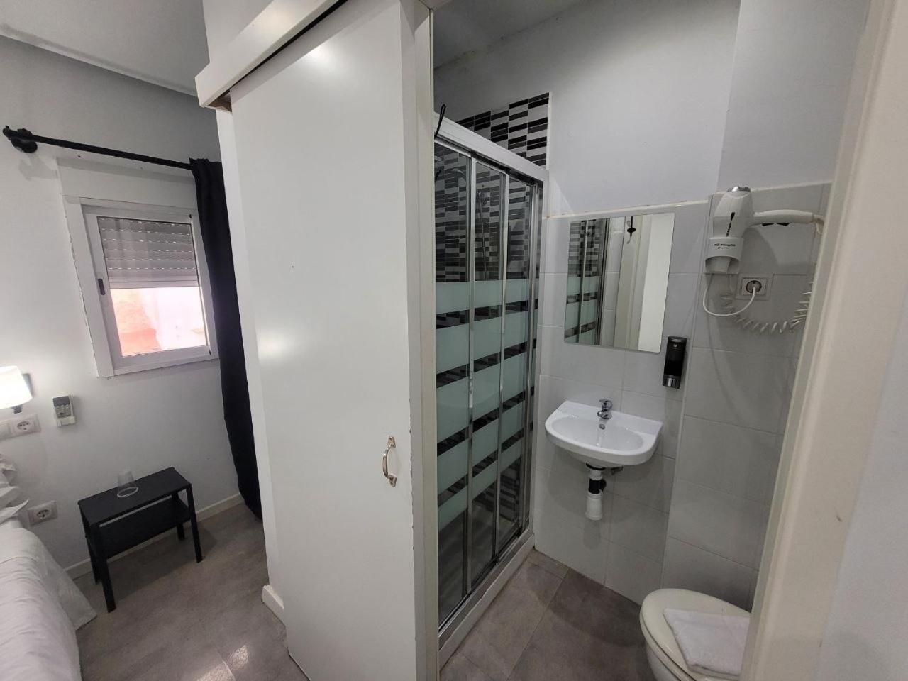 Ayz Frailes - Auto Check-In Property (Adults Only) Málaga Exterior foto