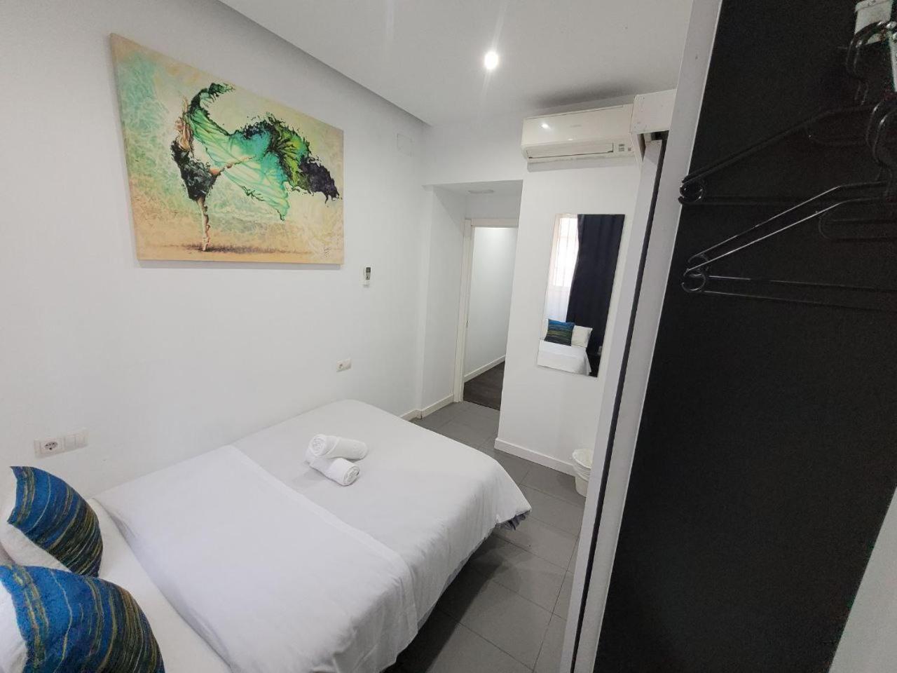 Ayz Frailes - Auto Check-In Property (Adults Only) Málaga Exterior foto