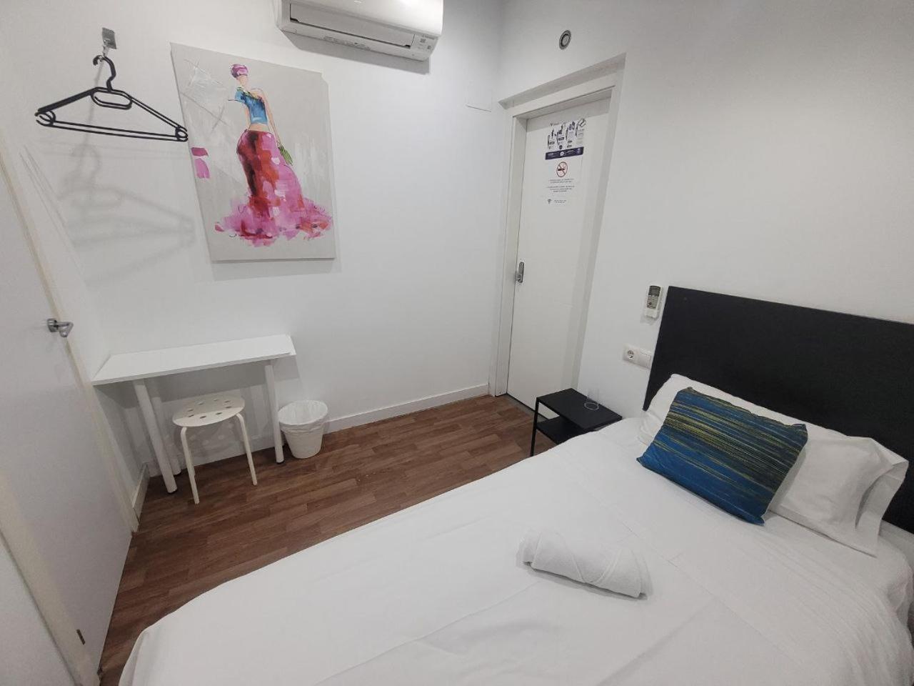 Ayz Frailes - Auto Check-In Property (Adults Only) Málaga Exterior foto